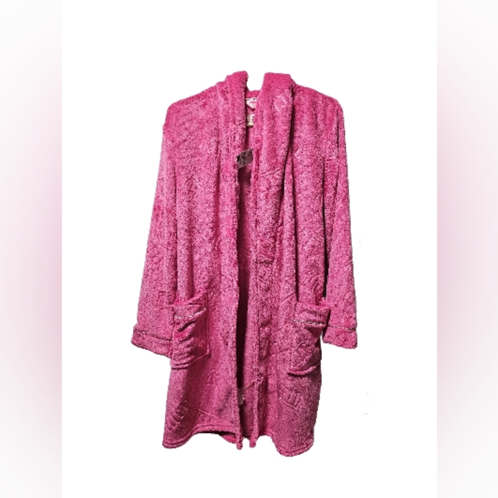 Juicy Plush Hooded Bathrobe with Embossed Pattern